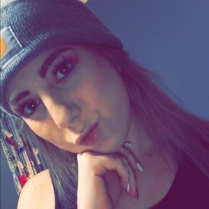 Meet your Posher, Baylie